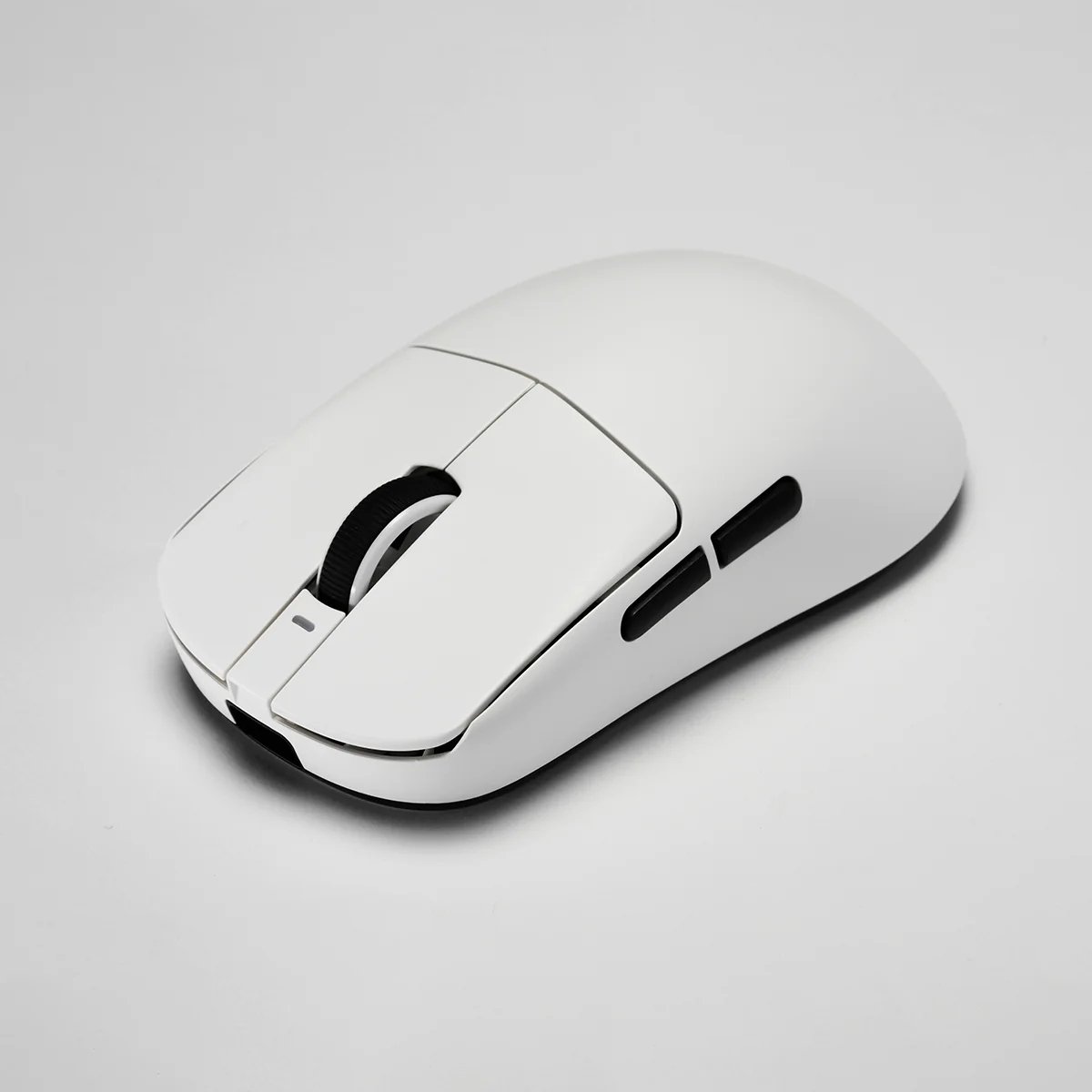 ATK VXE R1 SE+ Wireless Gaming Mouse — 4
